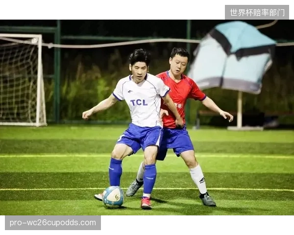 球队的生命线在于快速反击，但频繁在美、墨、加之间转场，将严重影响球员恢复速度和反击质量。